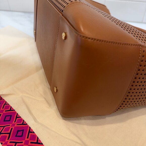 Tory Burch Robinson Perforated Tote Double Zip Tote (Long Strap Not Included) - Picture 7 of 10